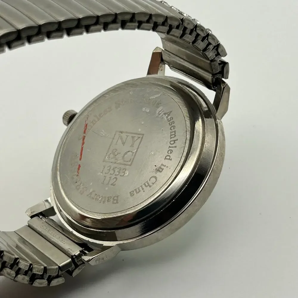 New York & Company discover elegant